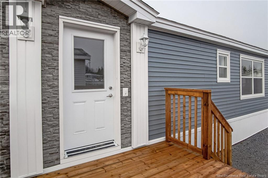 77 Violet Street, Saint John, New Brunswick  E2M 5M6 - Photo 3 - NB137530