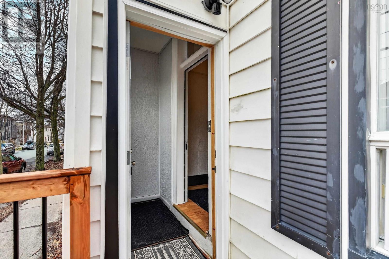 2490 John Street, Halifax, Nova Scotia  B3K 4K7 - Photo 4 - 202607407