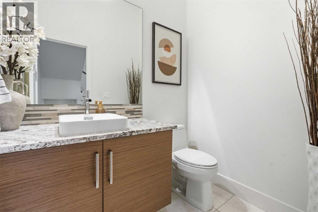 2825 26 Street Sw, Calgary, Alberta  T3E 2B1 - Photo 16 - A2302000