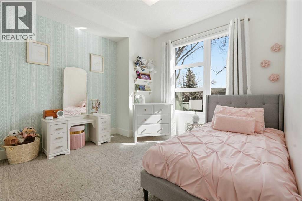 2825 26 Street Sw, Calgary, Alberta  T3E 2B1 - Photo 30 - A2302000