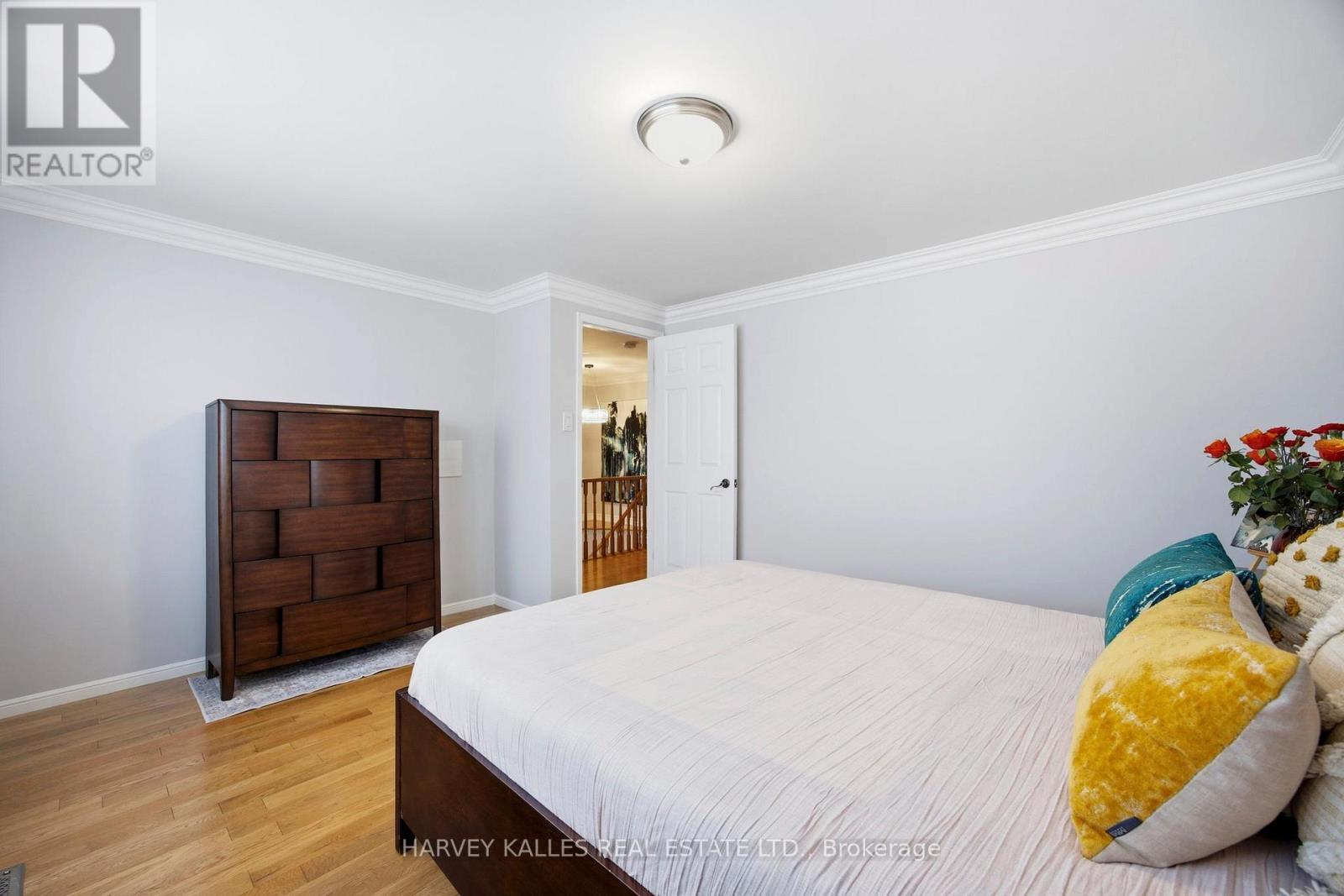 682 Willowbank Trail, Mississauga, Ontario  L4W 3L8 - Photo 29 - W13019040