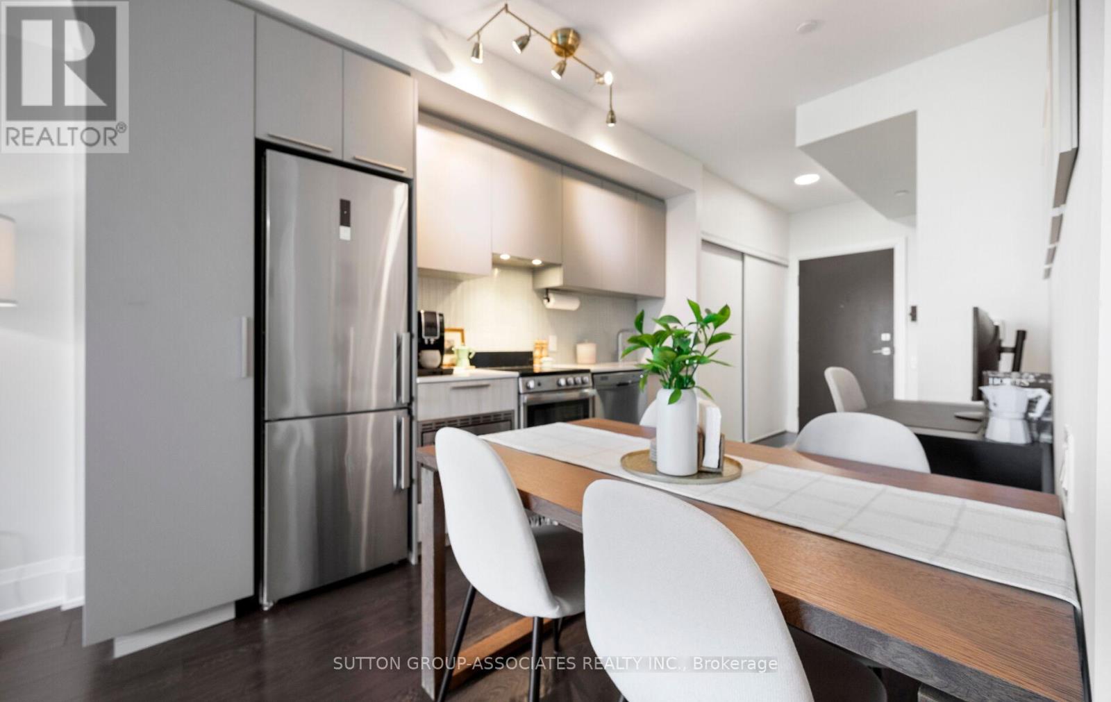 614 - 20 Brin Drive, Toronto (Edenbridge-Humber Valley), Ontario  M8X 0B2 - Photo 12 - W13019058