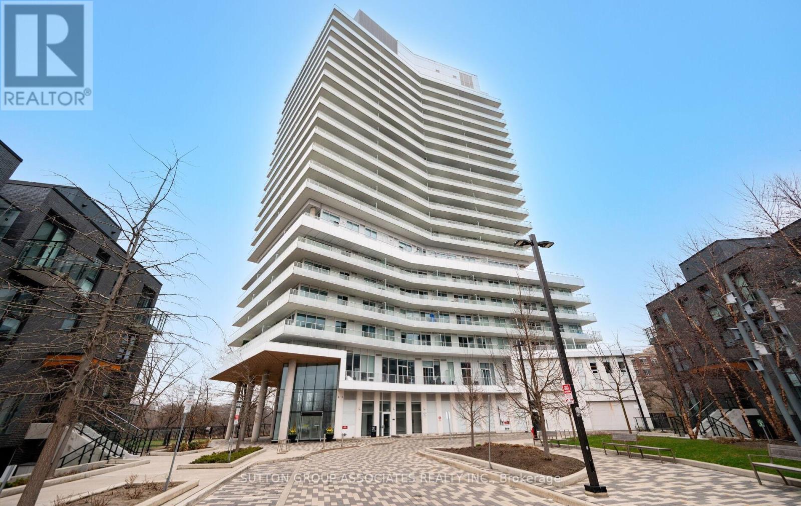 614 - 20 Brin Drive, Toronto (Edenbridge-Humber Valley), Ontario  M8X 0B2 - Photo 3 - W13019058