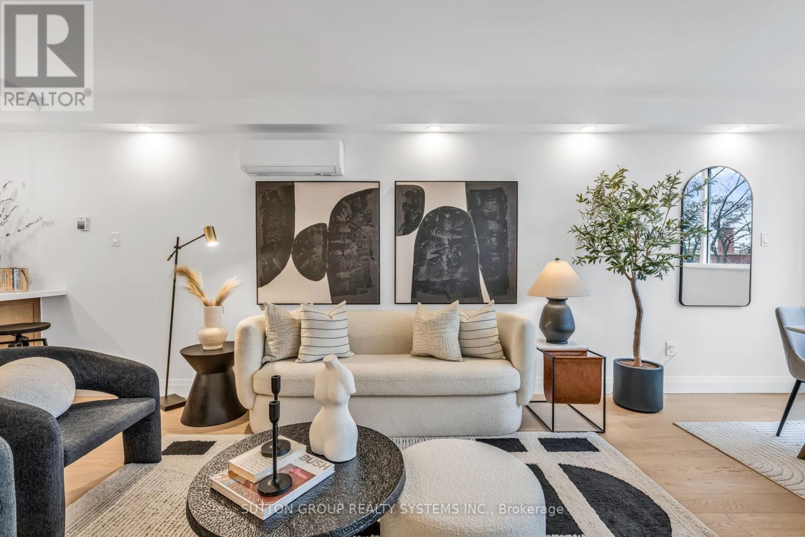 706 - 45 Southport Street, Toronto (High Park-Swansea), Ontario  M6S 3N5 - Photo 4 - W13019106