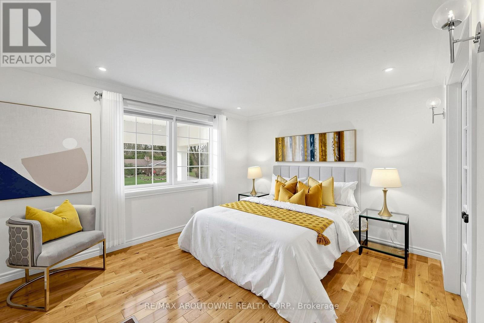 1316 Cambridge Drive, Oakville, Ontario  L6J 1S3 - Photo 28 - W13019156