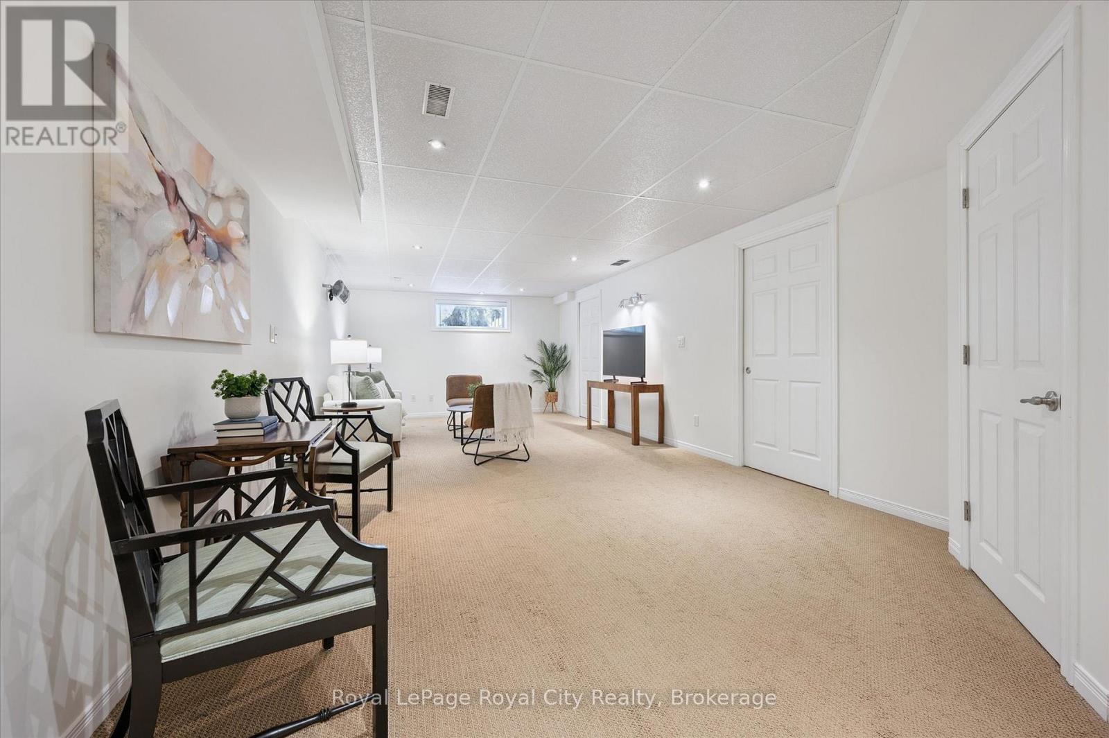 92 Marsh Crescent, Guelph, Ontario  N1L 1L4 - Photo 33 - X12826030