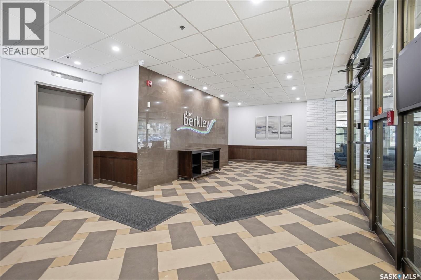 104 537 4th Avenue N, Saskatoon, Saskatchewan  S7K 2M6 - Photo 3 - SK033344