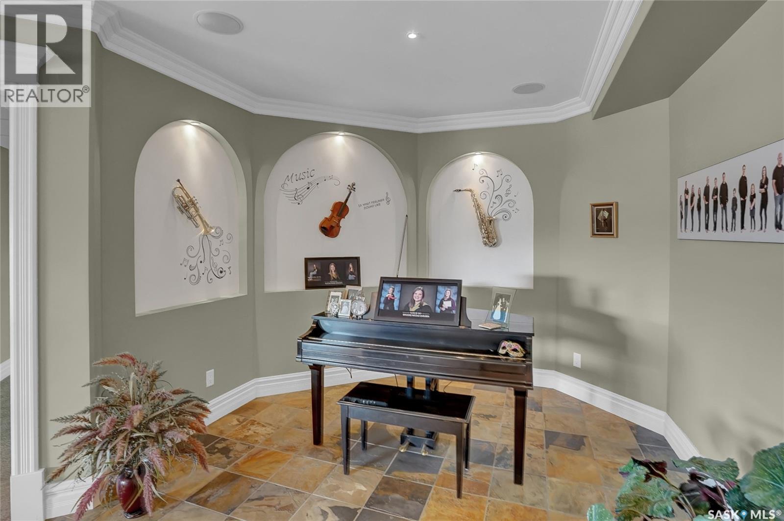 1453 Normandy Drive, Moose Jaw, Saskatchewan  S6H 6P1 - Photo 54 - SK033342