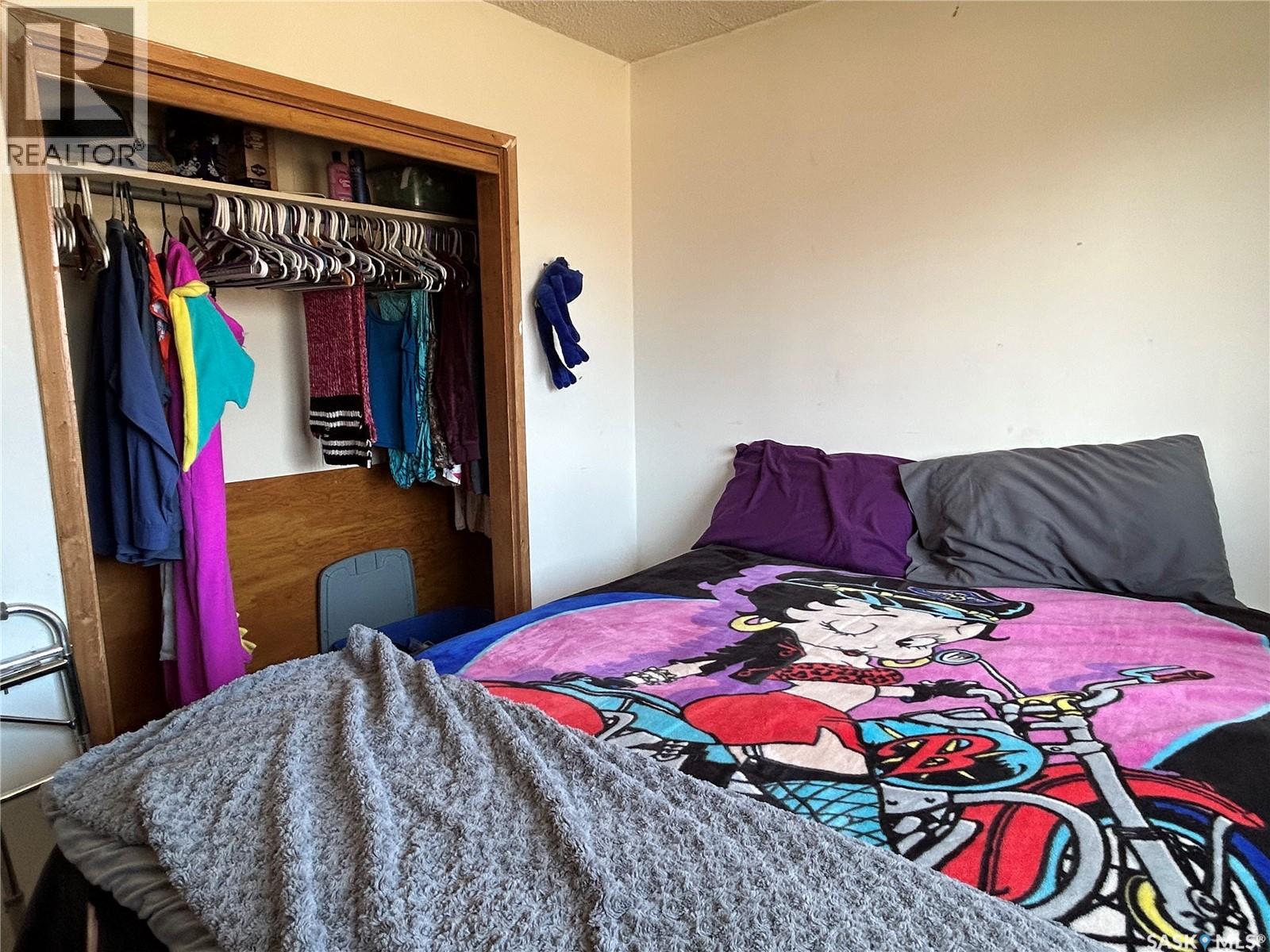 321 3rd Street, Frobisher, Saskatchewan  S0C 0Y0 - Photo 16 - SK033324