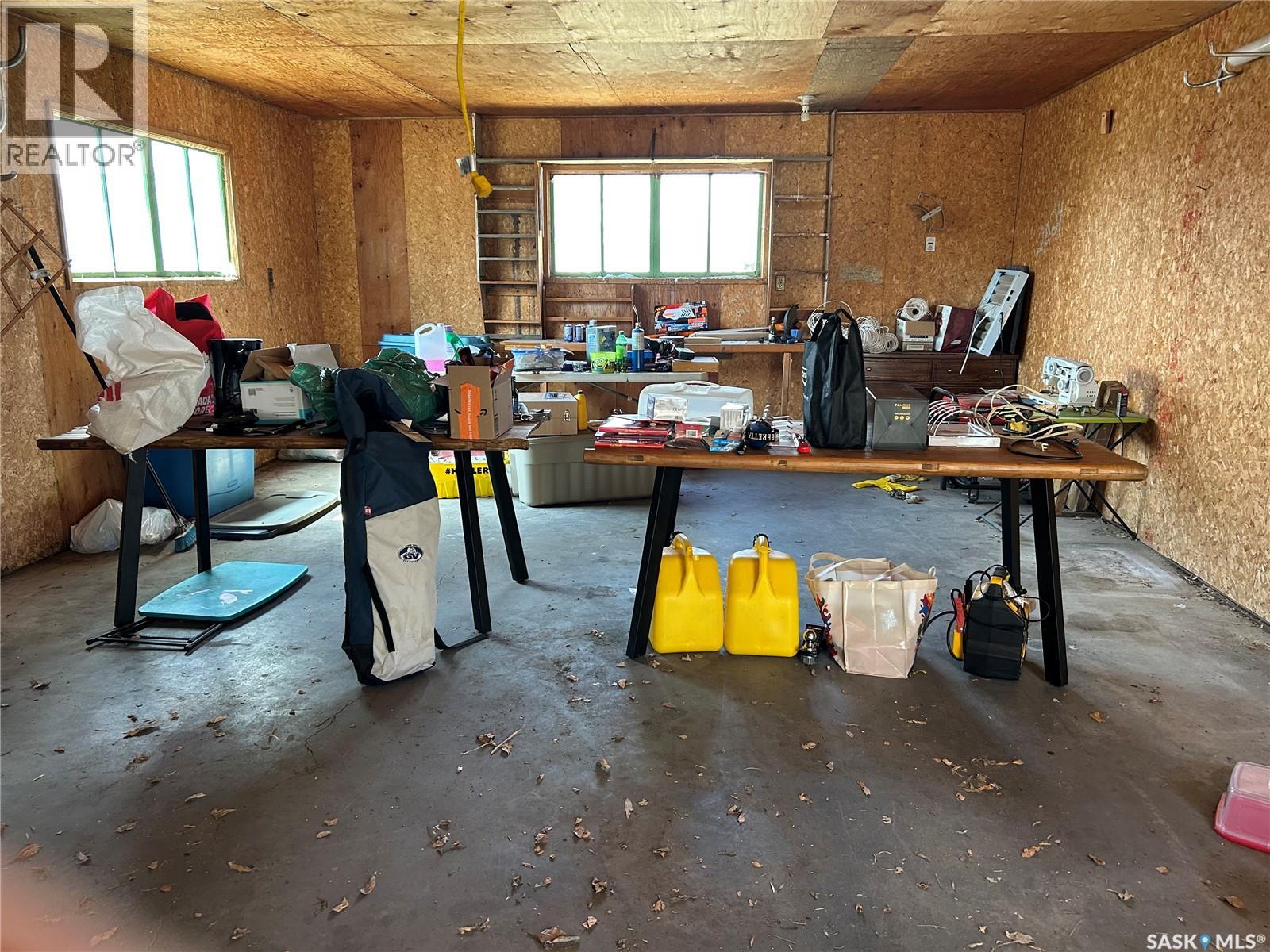 321 3rd Street, Frobisher, Saskatchewan  S0C 0Y0 - Photo 3 - SK033324