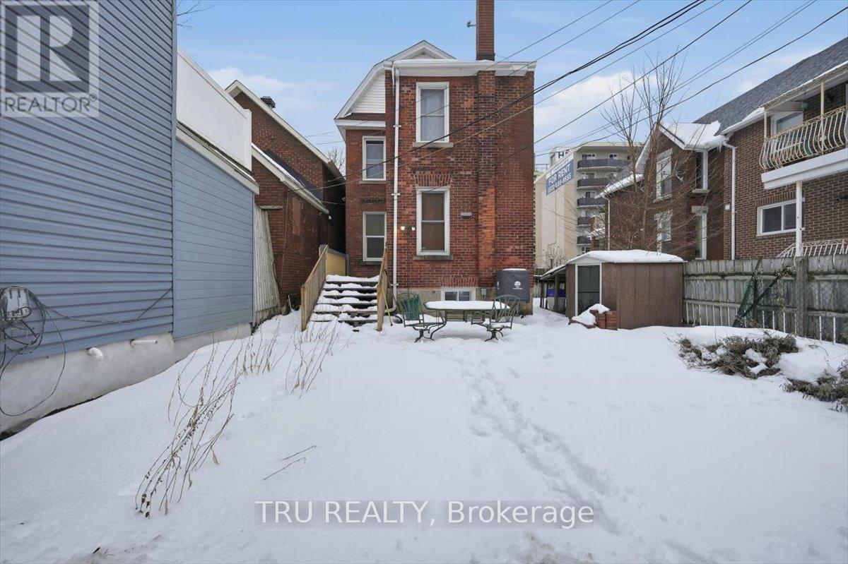 355 Cambridge Street N, Ottawa, Ontario  K1R 7B3 - Photo 25 - X12801712