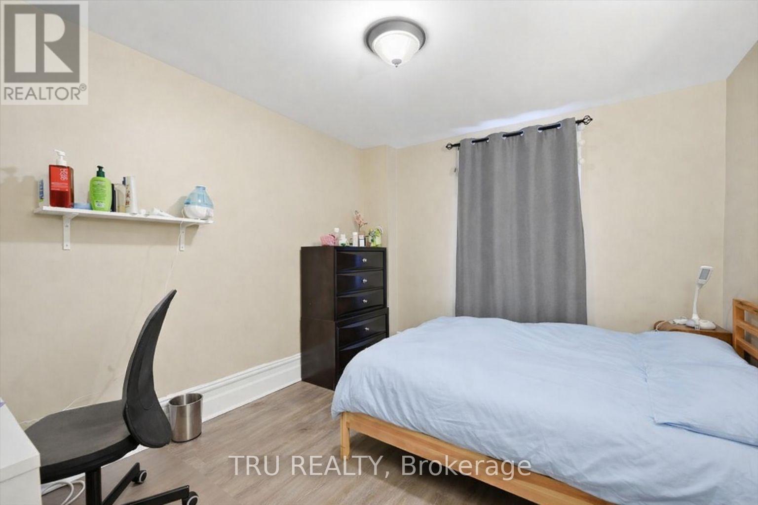 355 Cambridge Street N, Ottawa, Ontario  K1R 7B3 - Photo 18 - X12801712