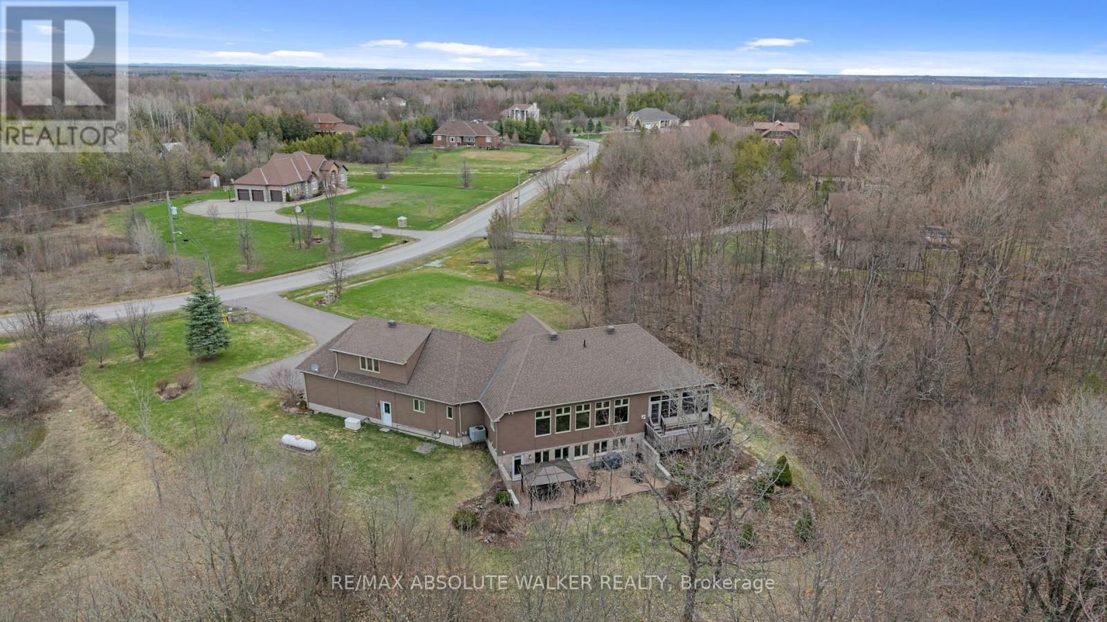 8134 Adam Baker Way, Ottawa, Ontario  K0A 2P0 - Photo 46 - X12897312