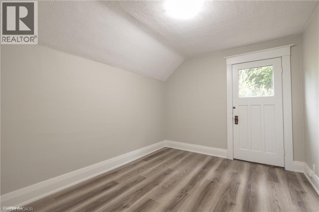 175 Regina Street N, Waterloo, Ontario  N2J 3B4 - Photo 11 - 40810452