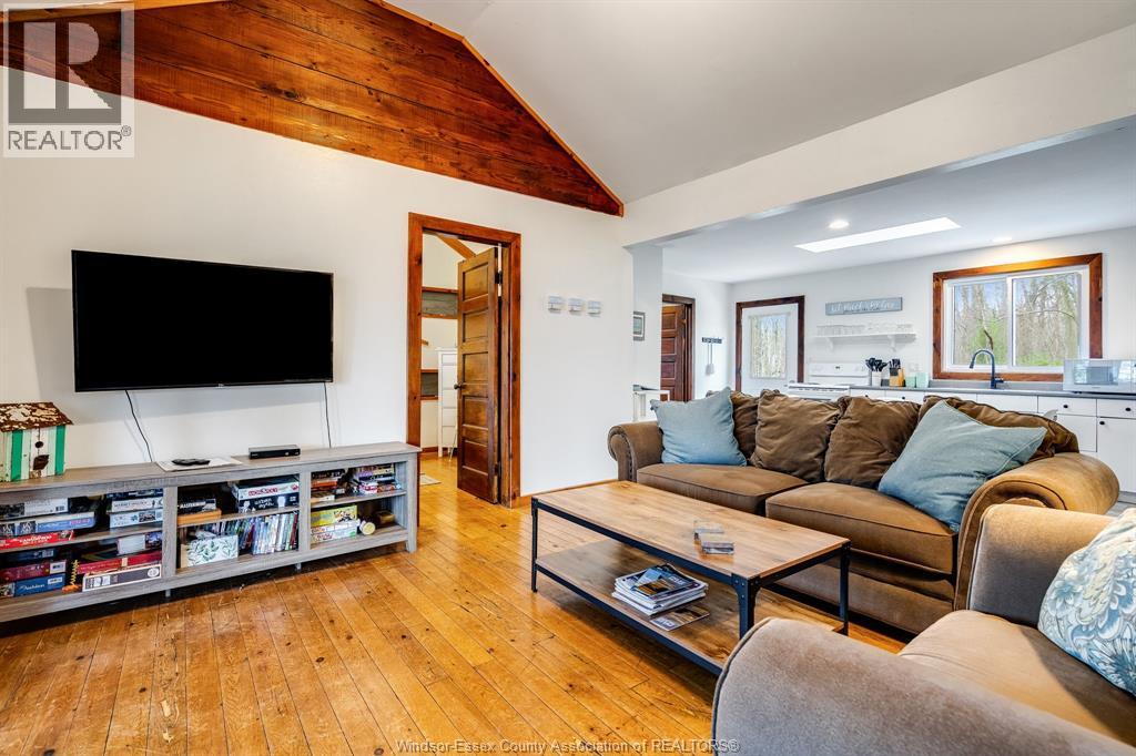 170 North Shore Rd, Pelee Island, Ontario  N0R 1M0 - Photo 9 - 26008246