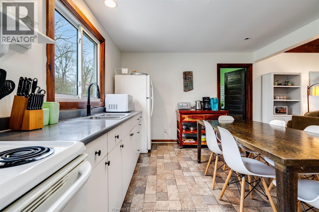 170 North Shore Rd, Pelee Island, Ontario  N0R 1M0 - Photo 5 - 26008246