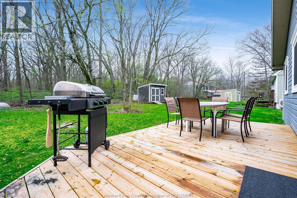 170 North Shore Rd, Pelee Island, Ontario  N0R 1M0 - Photo 36 - 26008246