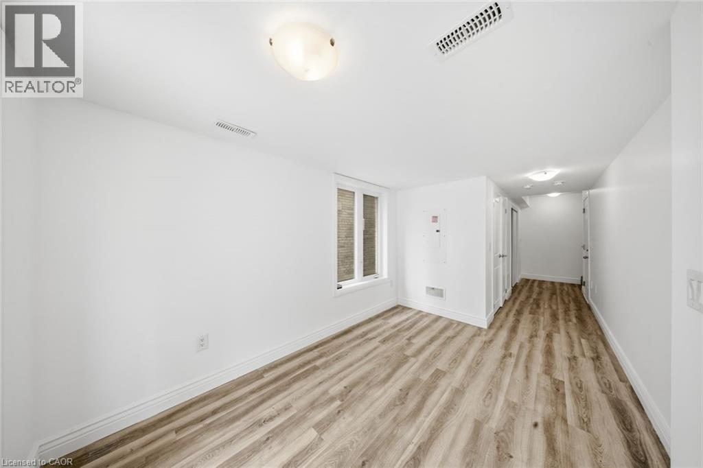 585 Colborne Street E Unit# 901, Brantford, Ontario  N3S 0K4 - Photo 16 - 40815213