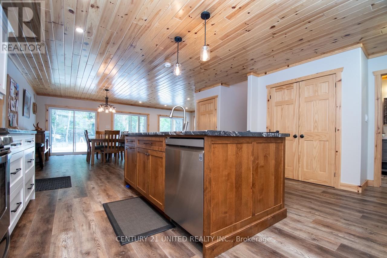 1525 South Baptiste Lake Road, Hastings Highlands, Ontario  K0L 1C0 - Photo 14 - X13019252