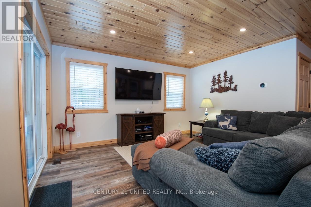 1525 South Baptiste Lake Road, Hastings Highlands, Ontario  K0L 1C0 - Photo 17 - X13019252