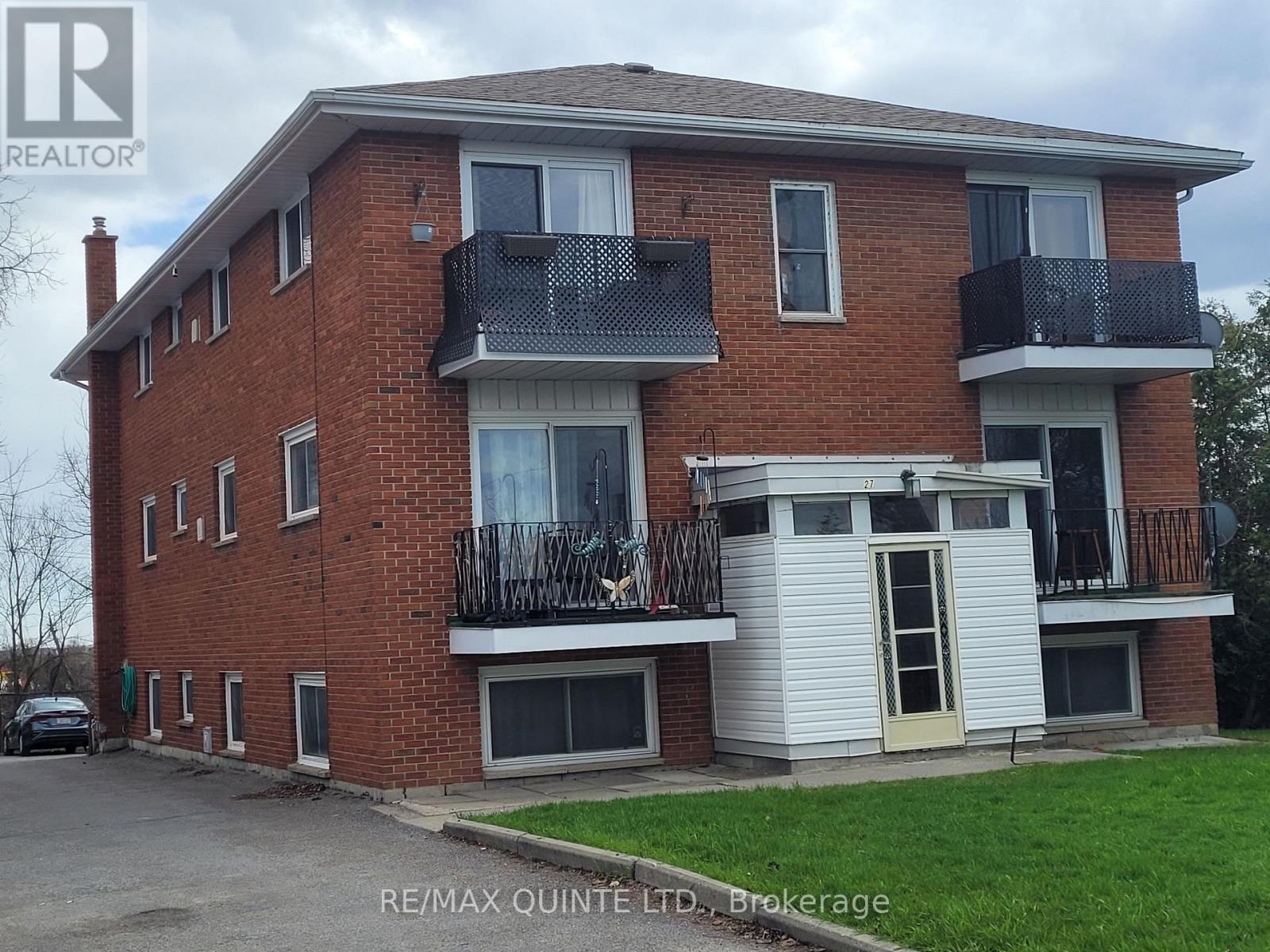 27 King George Square, Belleville, Ontario  K8P 2A6 - Photo 1 - X13019470