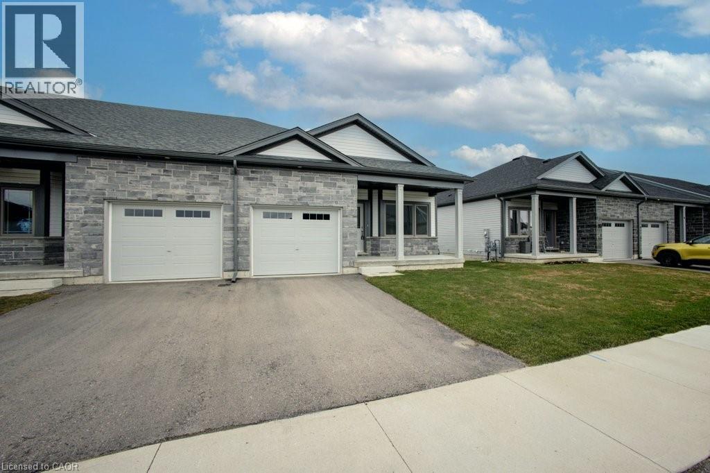 92 Cheryl Avenue, Atwood, Ontario  N0G 1B0 - Photo 3 - 40816539