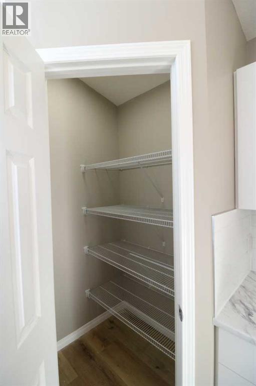 447 Henricks Drive, Irricana, Alberta  T0M 1B0 - Photo 6 - A2287250