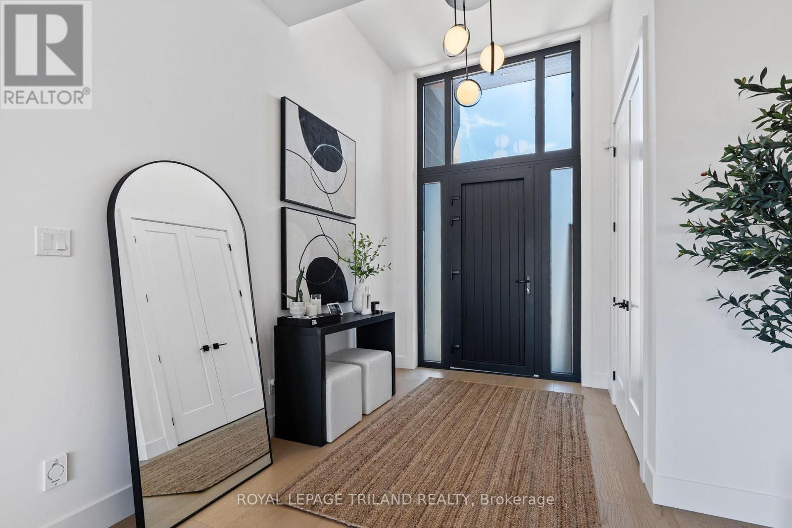 3455 Grand Oak Crossing, London South, Ontario  N6P 0G7 - Photo 4 - X13019180