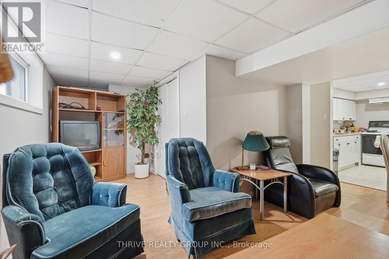 447 Castlegrove Court N, London North, Ontario  N6G 1L2 - Photo 35 - X13019190