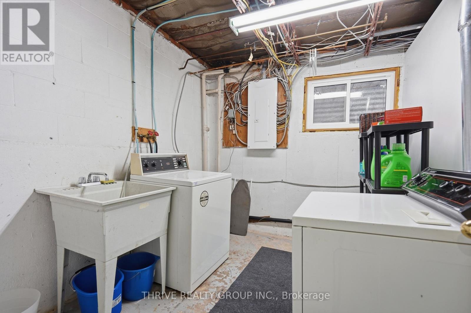 447 Castlegrove Court N, London North, Ontario  N6G 1L2 - Photo 37 - X13019190