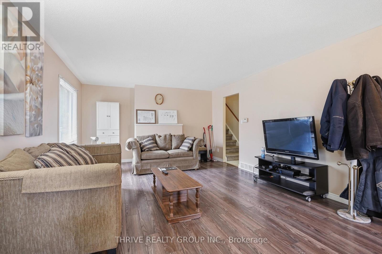 447 Castlegrove Court N, London North, Ontario  N6G 1L2 - Photo 9 - X13019190