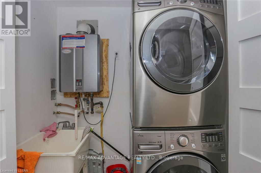 Upper - 17 Sterling Street, London East, Ontario  N5Y 1Y4 - Photo 13 - X13019226