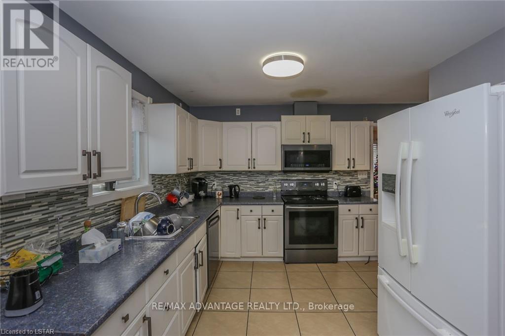 Upper - 17 Sterling Street, London East, Ontario  N5Y 1Y4 - Photo 6 - X13019226