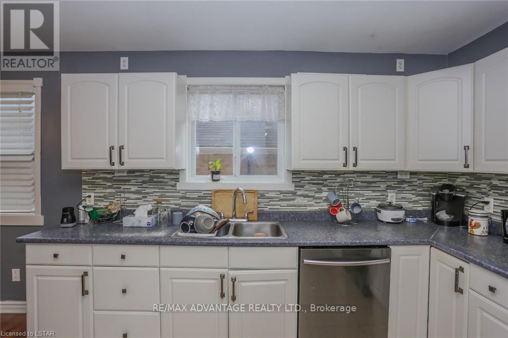 Upper - 17 Sterling Street, London East, Ontario  N5Y 1Y4 - Photo 7 - X13019226