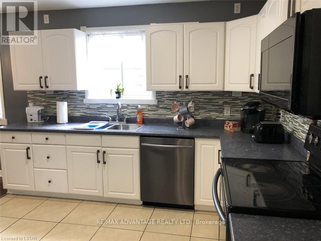 Upper - 17 Sterling Street, London East, Ontario  N5Y 1Y4 - Photo 9 - X13019226