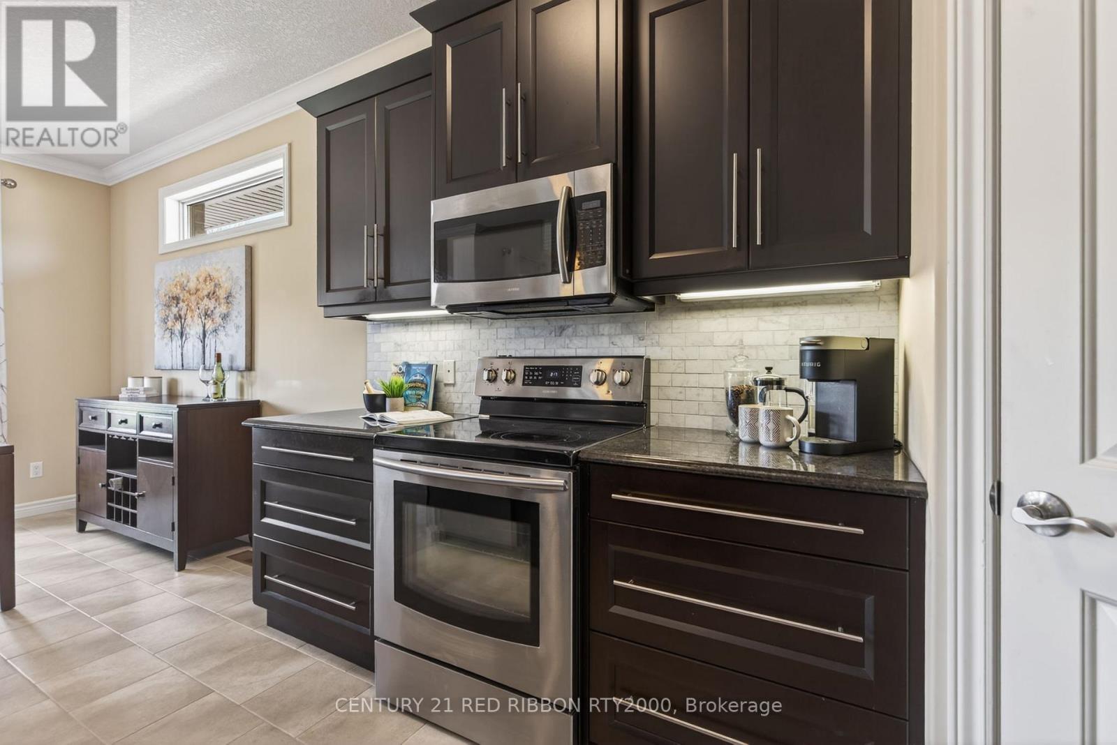 418 Macdonald Street, Strathroy-Caradoc, Ontario  N7G 0B2 - Photo 11 - X13019284