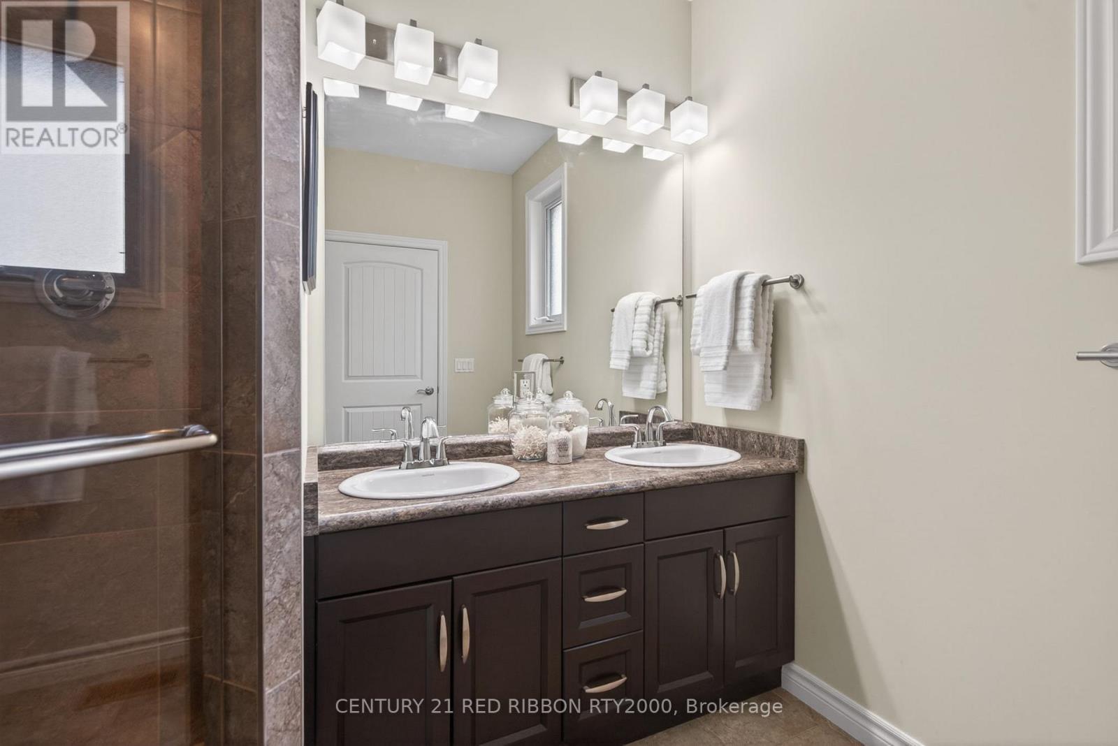 418 Macdonald Street, Strathroy-Caradoc, Ontario  N7G 0B2 - Photo 18 - X13019284