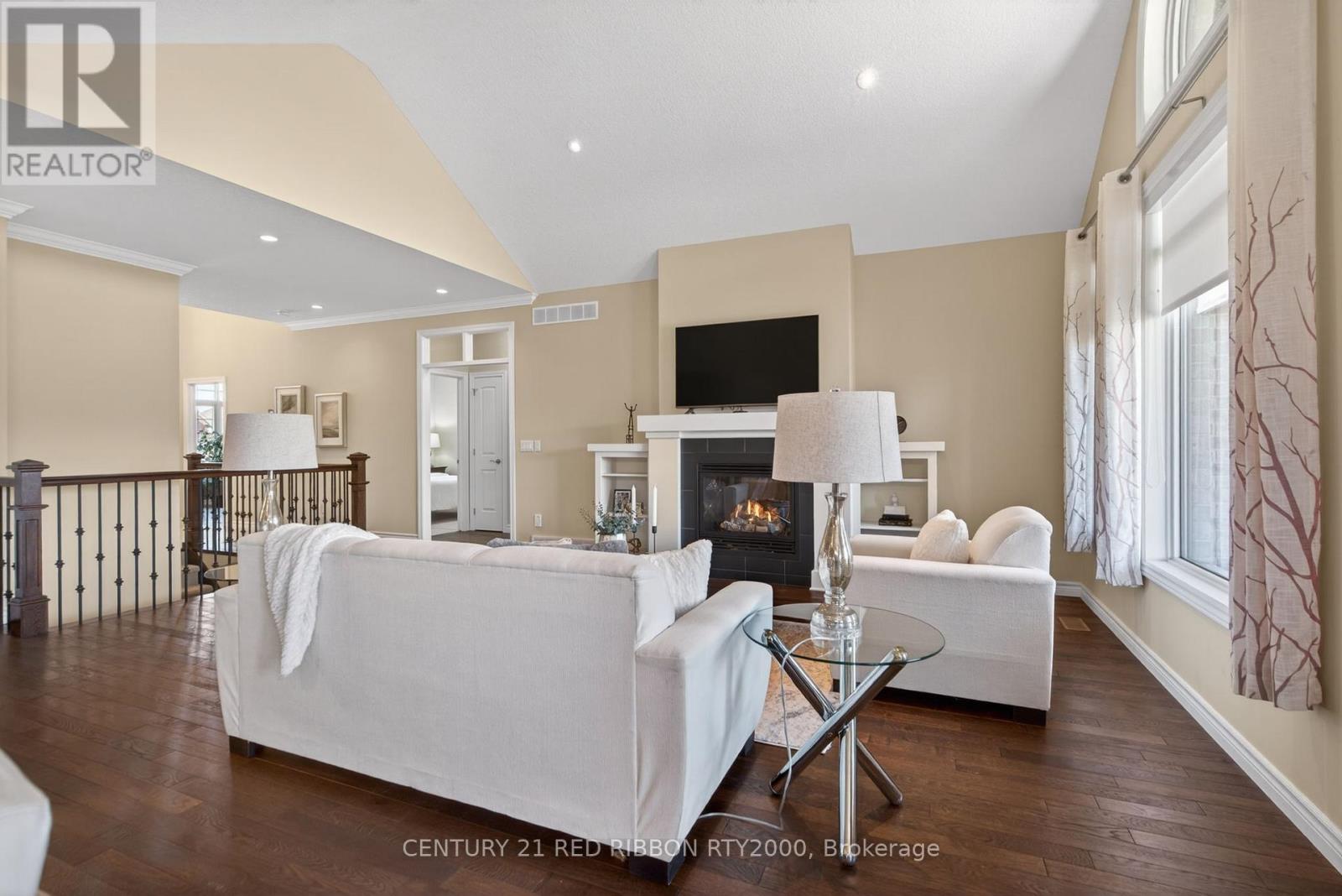 418 Macdonald Street, Strathroy-Caradoc, Ontario  N7G 0B2 - Photo 5 - X13019284