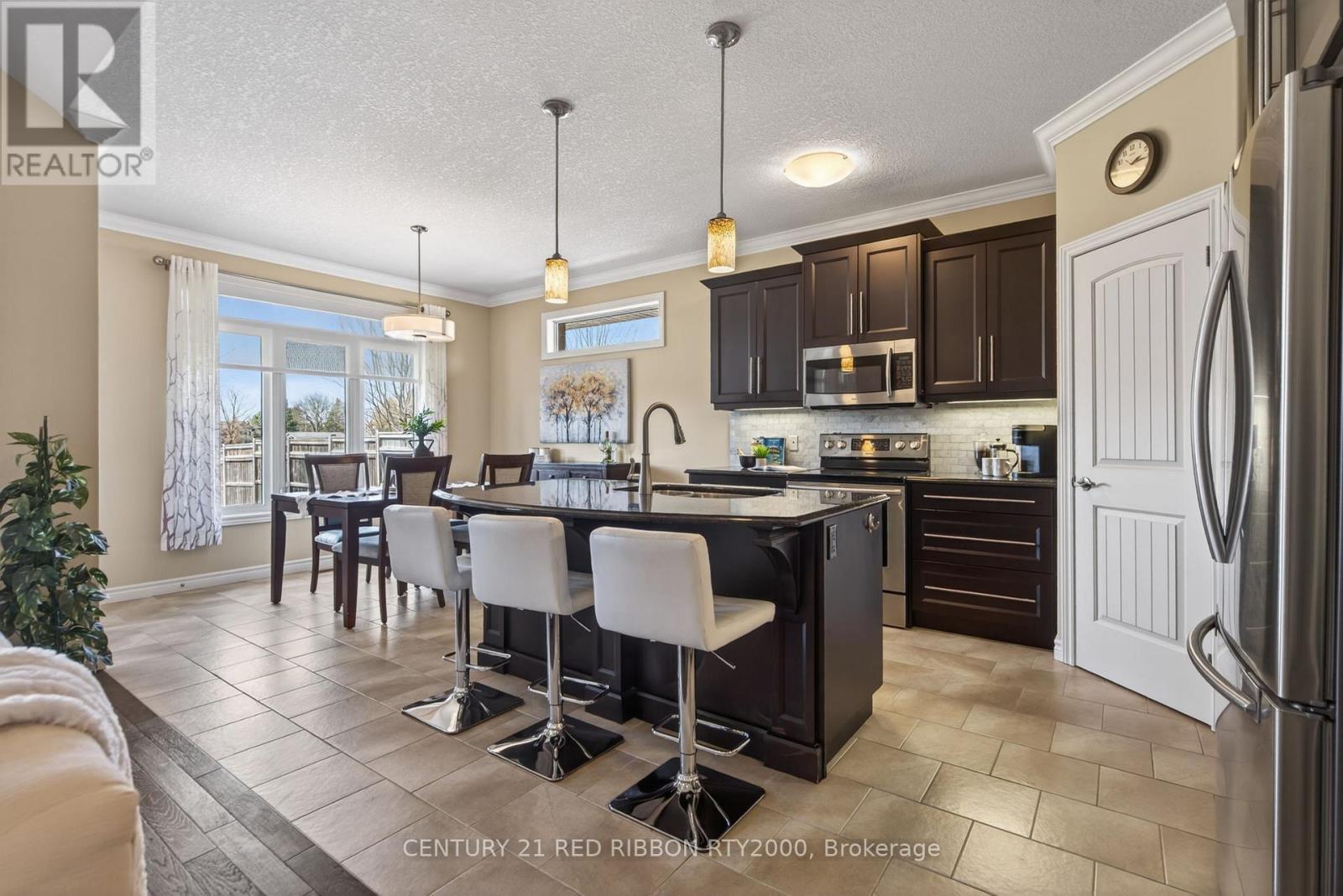 418 Macdonald Street, Strathroy-Caradoc, Ontario  N7G 0B2 - Photo 6 - X13019284