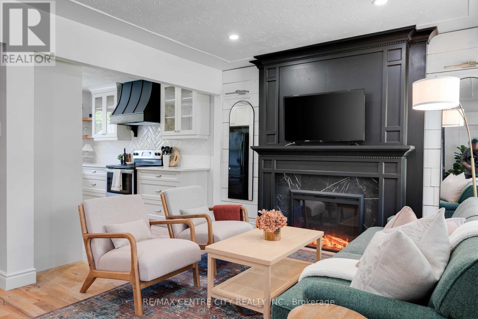 478 Moore Street, London South, Ontario  N6C 2C2 - Photo 6 - X13019312