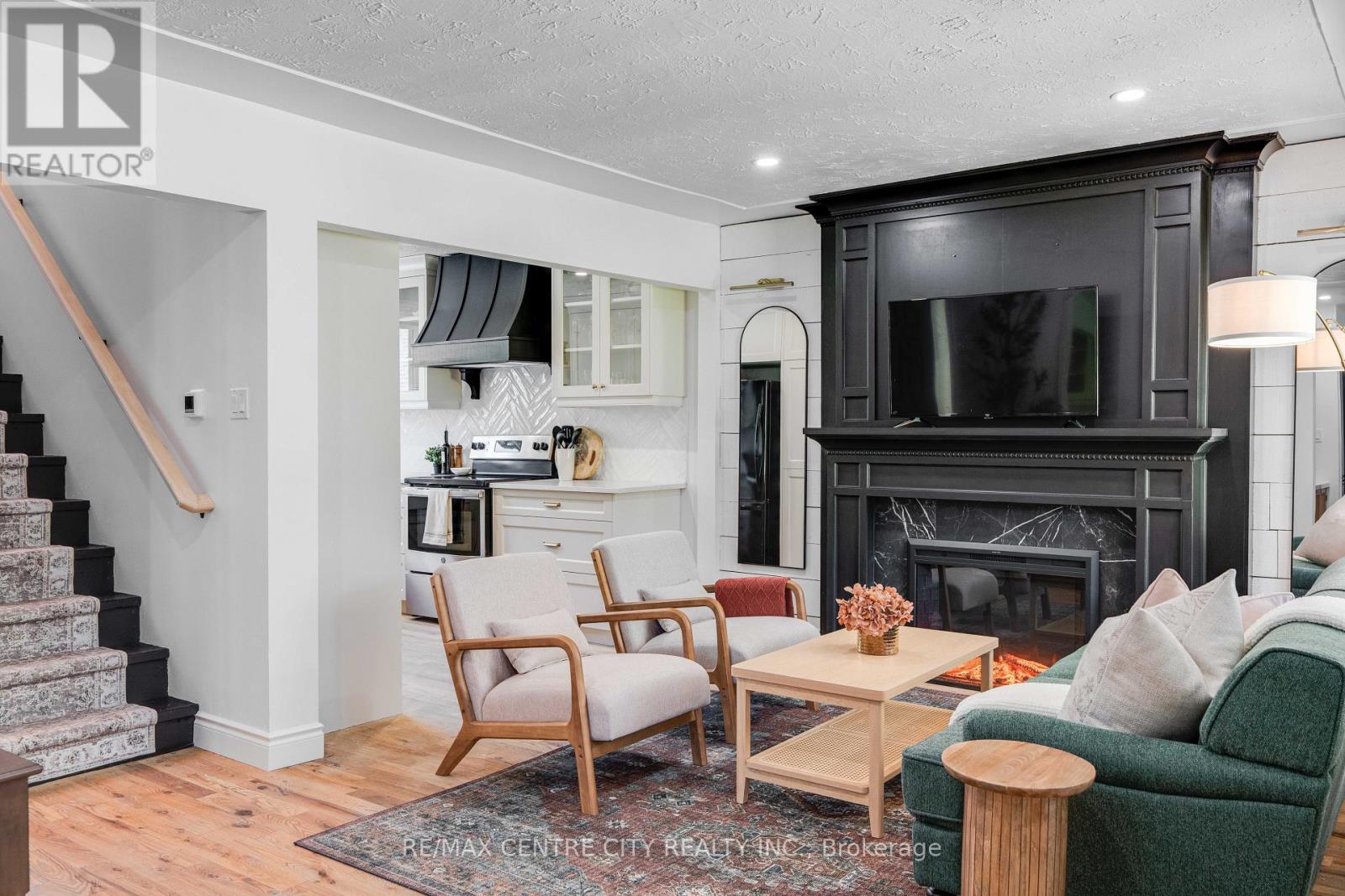 478 Moore Street, London South, Ontario  N6C 2C2 - Photo 8 - X13019312