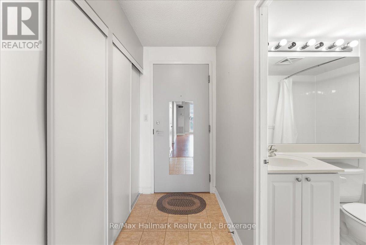 910 - 1369 Bloor Street W, Toronto, Ontario  M6P 4J4 - Photo 16 - C12692486