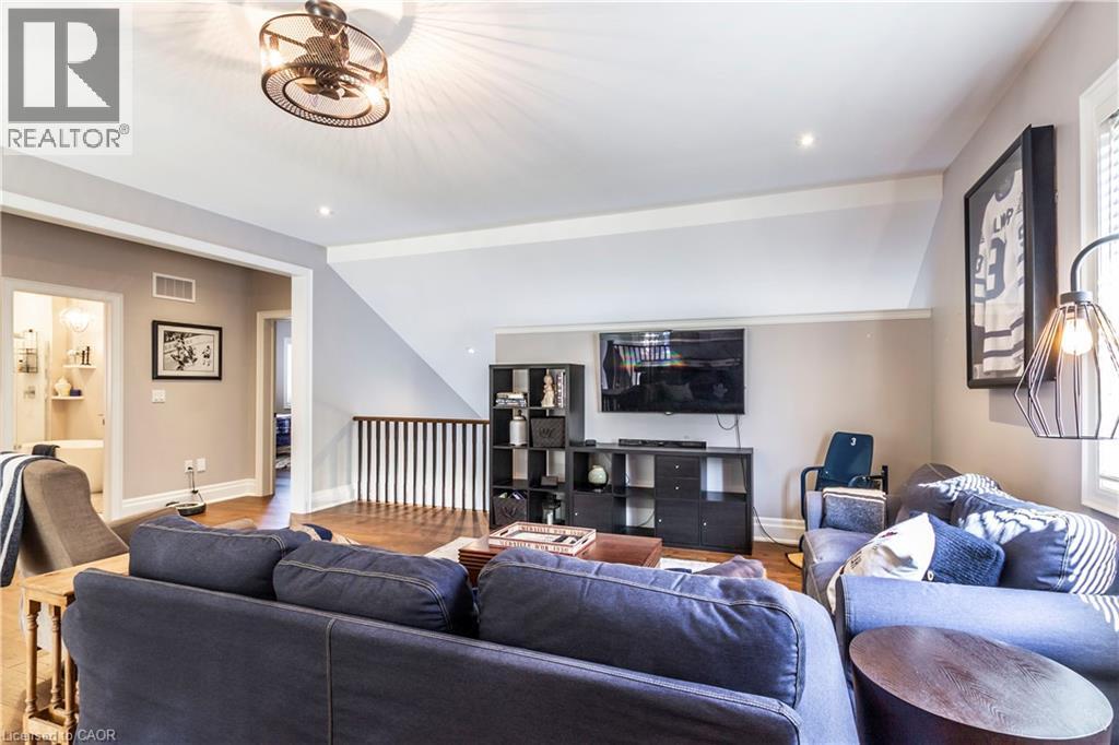 72 Pond View Gate, Waterdown, Ontario  L8B 2A1 - Photo 27 - 40819472