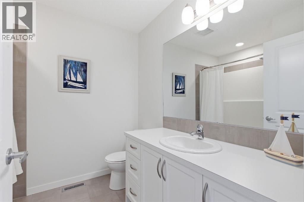 316 Sundown View, Cochrane, Alberta  T4C 2R2 - Photo 31 - A2294661