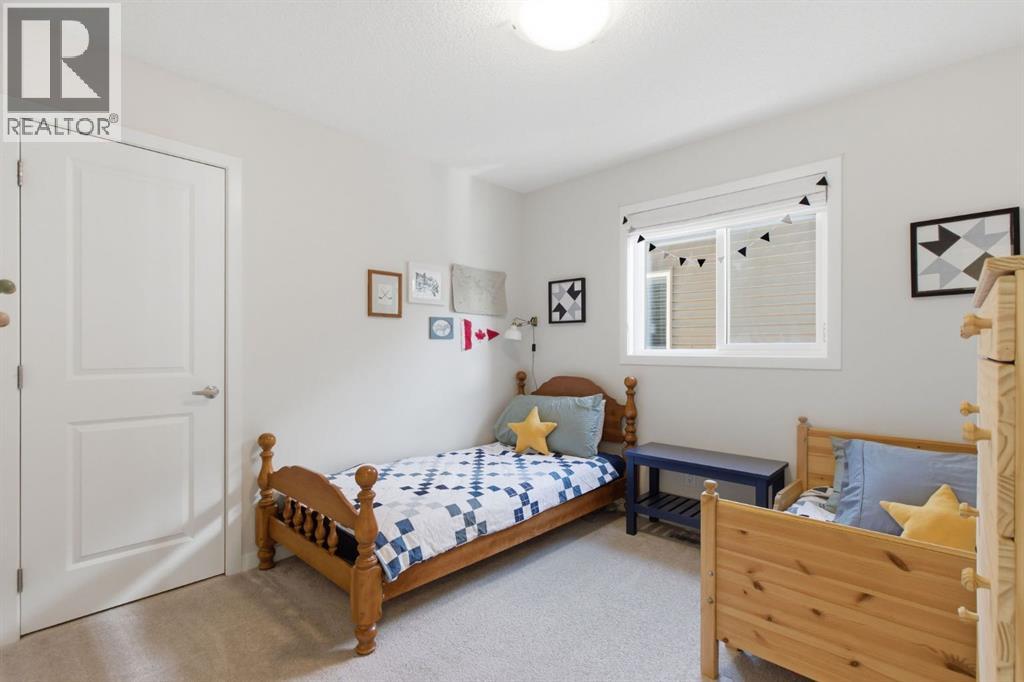 316 Sundown View, Cochrane, Alberta  T4C 2R2 - Photo 23 - A2294661