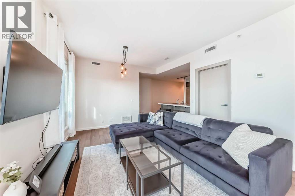 1010, 210 15 Avenue Se, Calgary, Alberta  T2G 0B5 - Photo 2 - A2303216