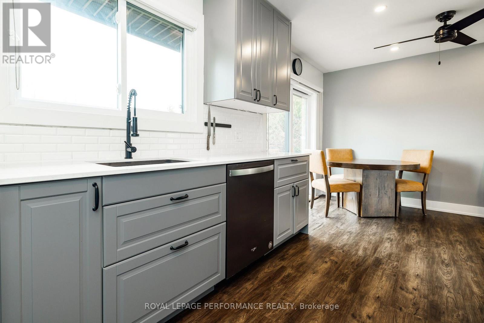 36 Largo Crescent, Ottawa, Ontario  K2G 3C7 - Photo 11 - X13019168