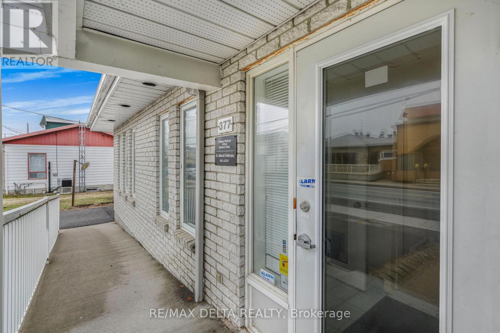 377 St Philippe Street, Alfred And Plantagenet, Ontario  K0B 1A0 - Photo 4 - X13019418