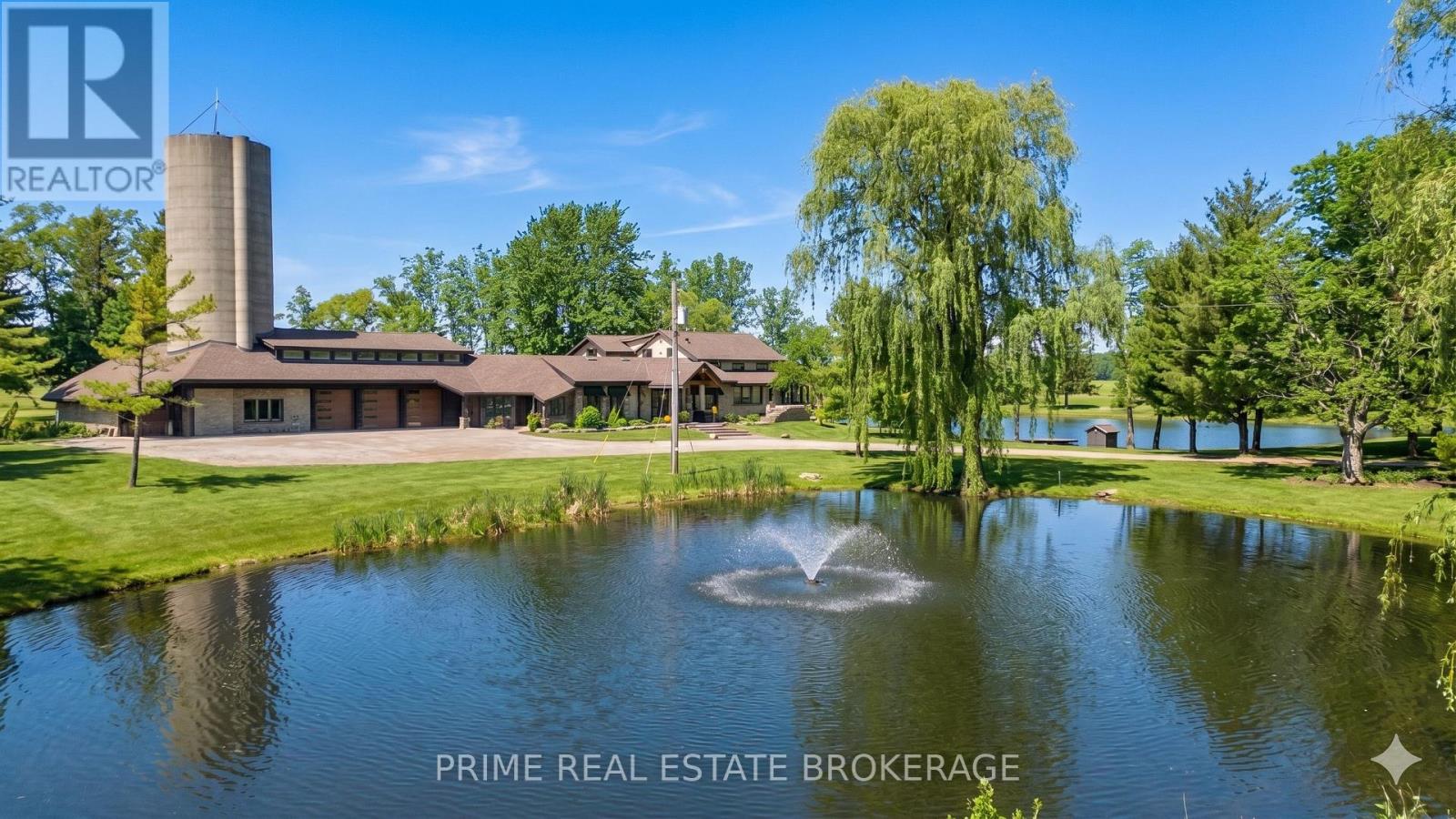 10096 Charlton Drive, Middlesex Centre, Ontario  N0M 1P0 - Photo 48 - X12967498