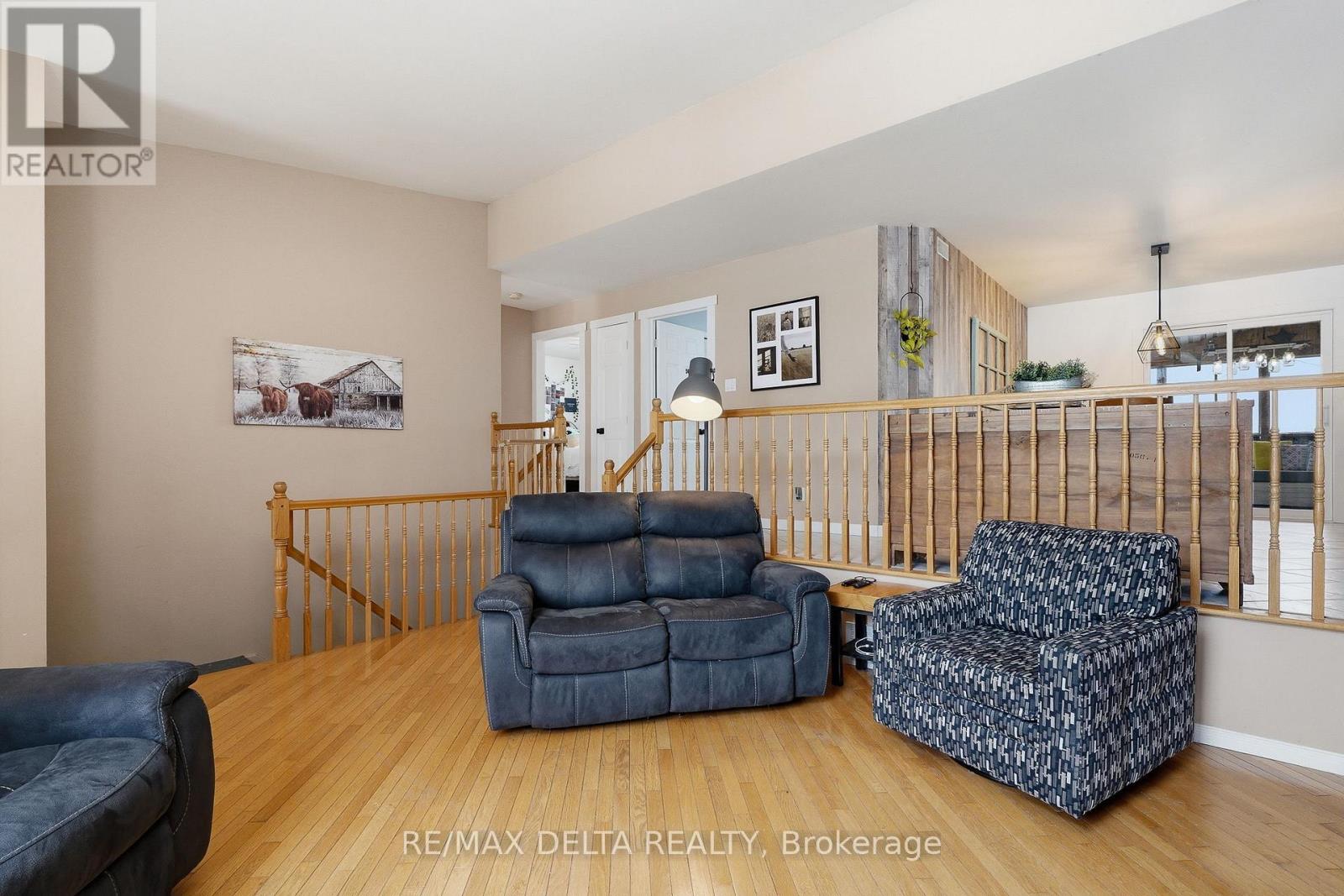 677 Ste Marie Street, Casselman, Ontario  K0A 1M0 - Photo 11 - X12947604